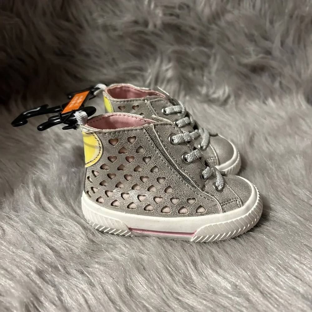Wonder Nation Shoes Baby Girls‎ Size 6 Grey Heart High Top NEW